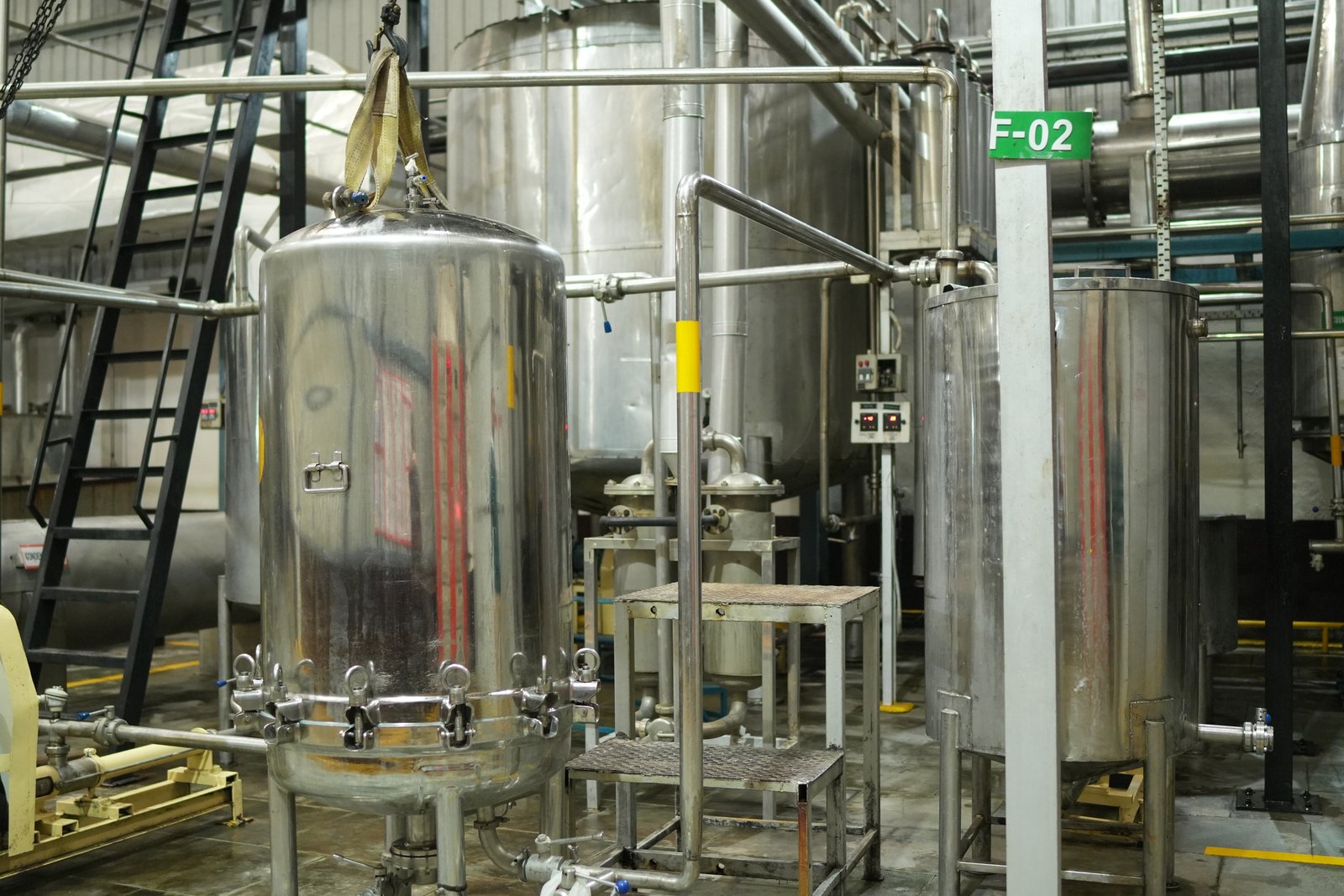 Alpixo honey processing unit image 6