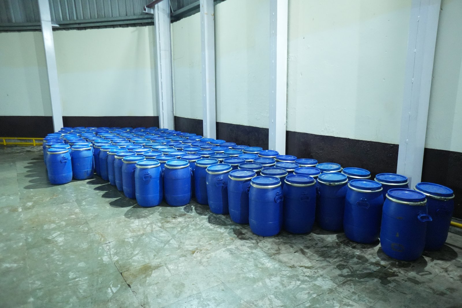 Alpixo honey processing unit image 45